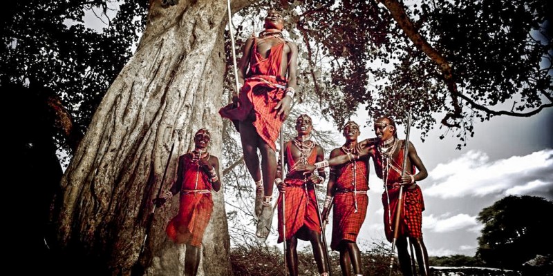 Masaai warrior dancing
